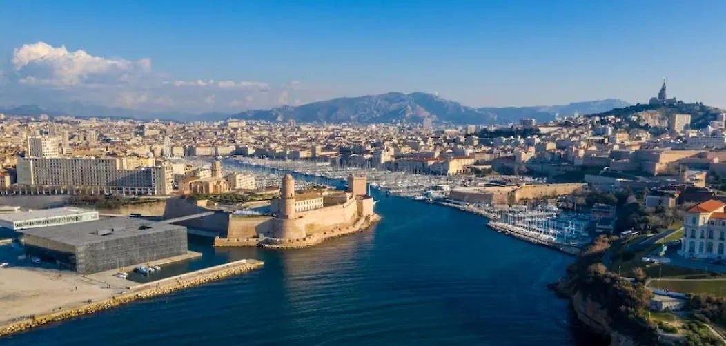 Vieux Port Proximite Panier Clim Central Cachet Marseille 0*,  France