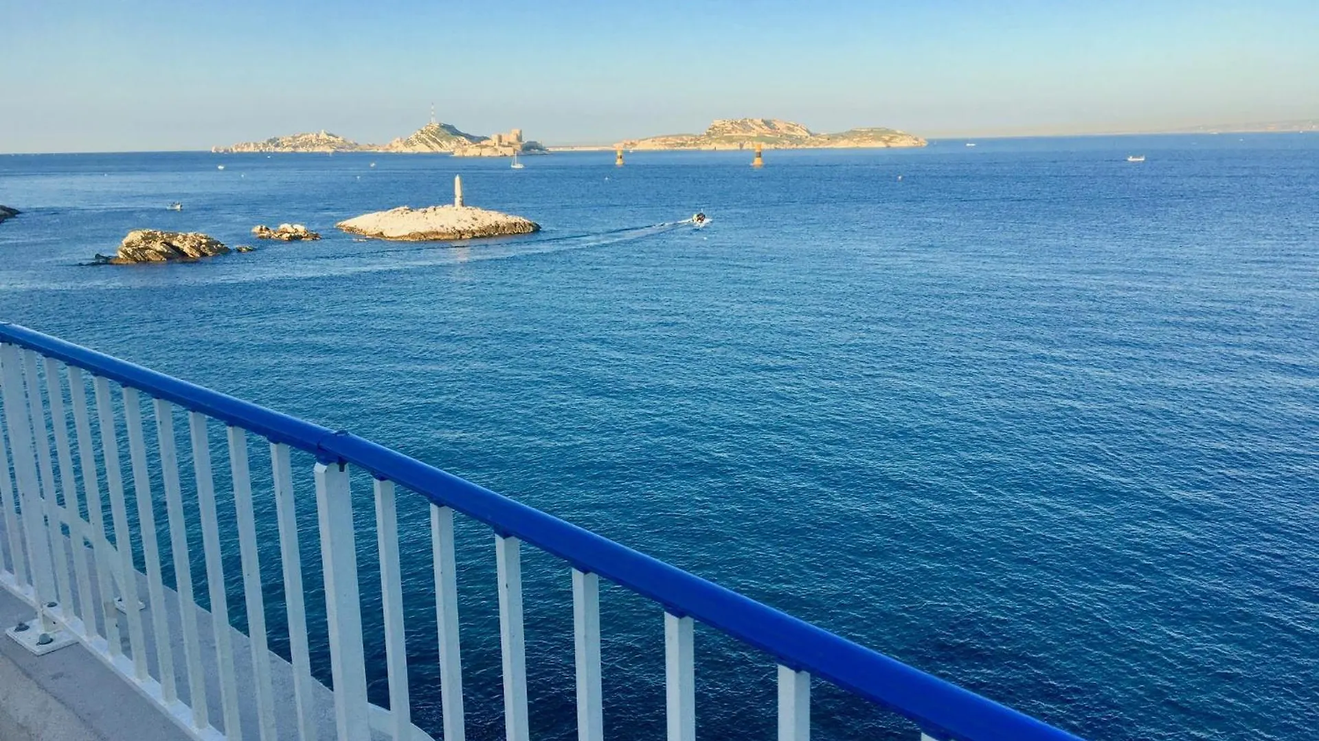 Vieux Port Proximite Panier Clim Central Cachet Marseille 0*,  France